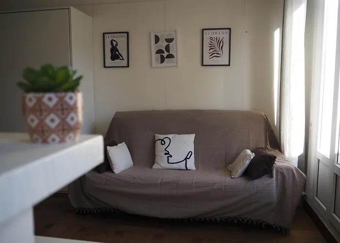 Studio With Large Terrace Sea View 4Th Floor